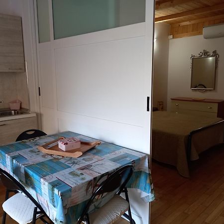 Bilocale Savona Apartment Ngoại thất bức ảnh
