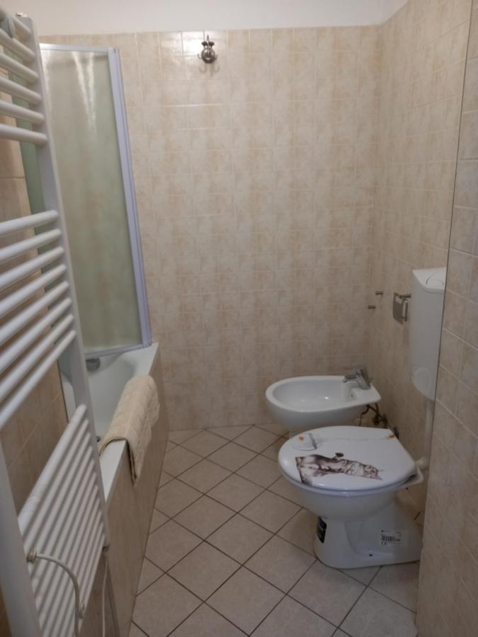 Bilocale Savona Apartment Ngoại thất bức ảnh